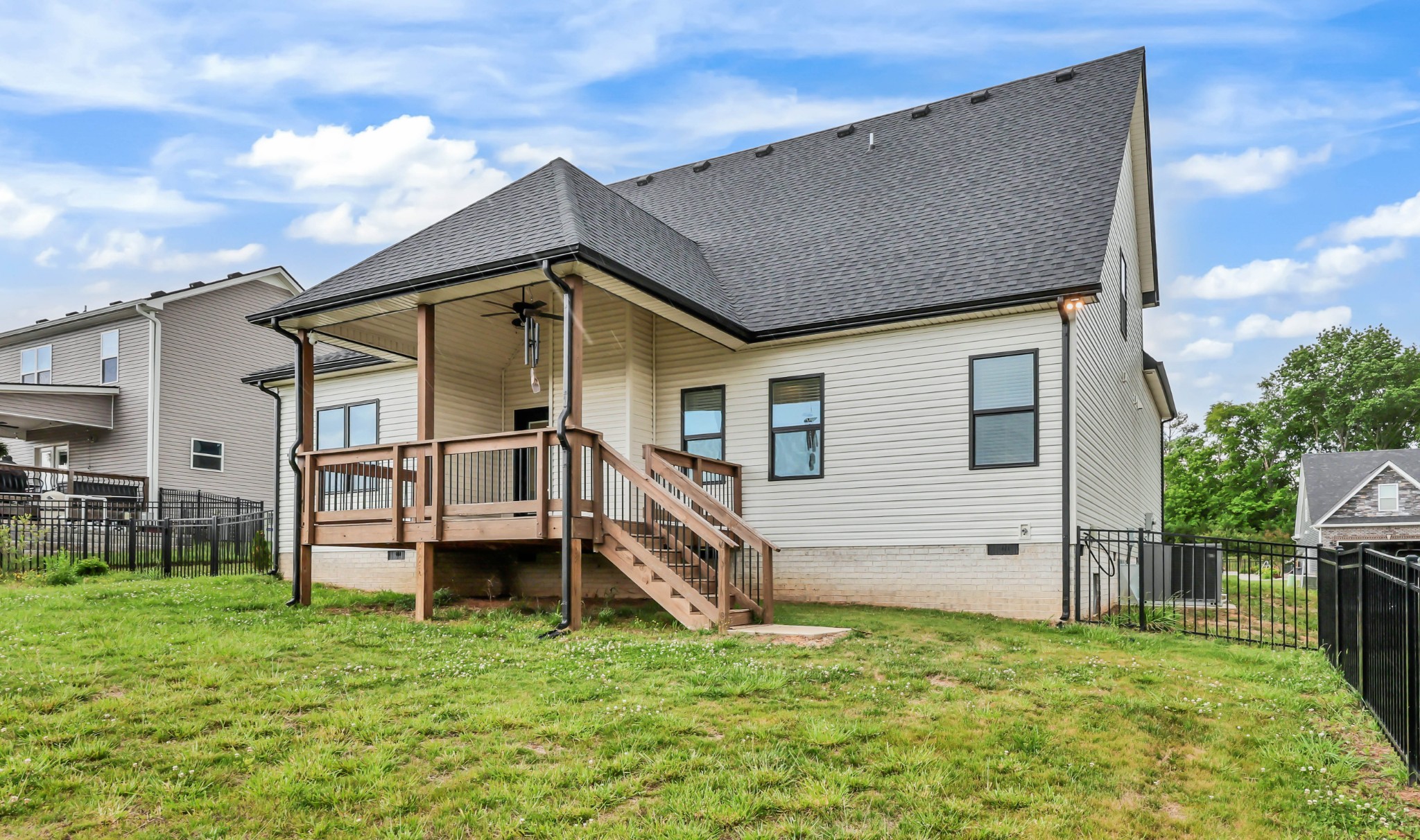 1298 Highgrove Lane Clarksville TN 37043