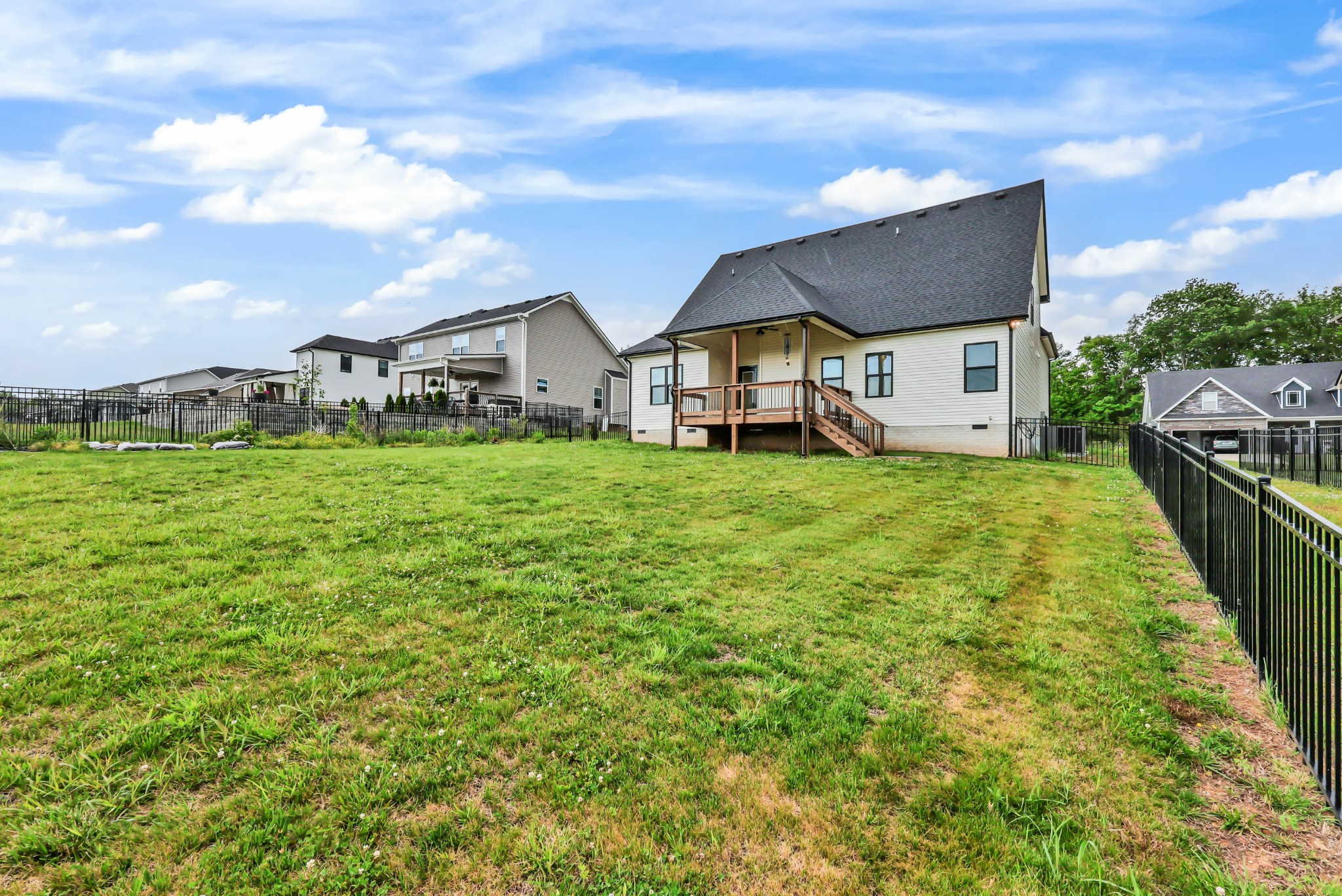 1298 Highgrove Lane Clarksville TN 37043