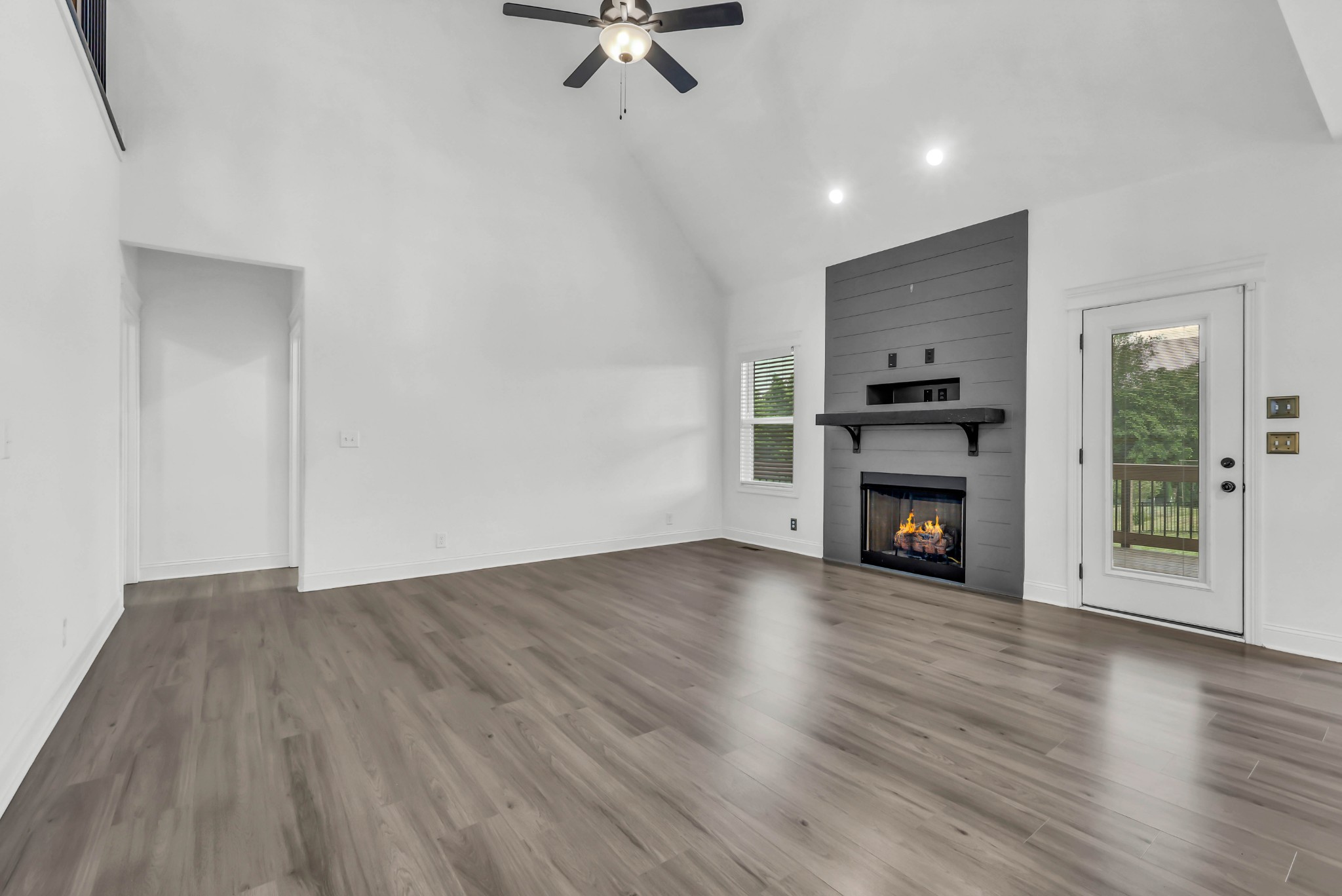 1298 Highgrove Lane Clarksville TN 37043