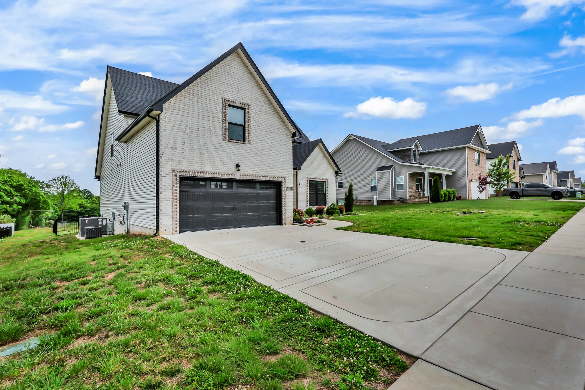 1298 Highgrove Lane Clarksville TN 37043