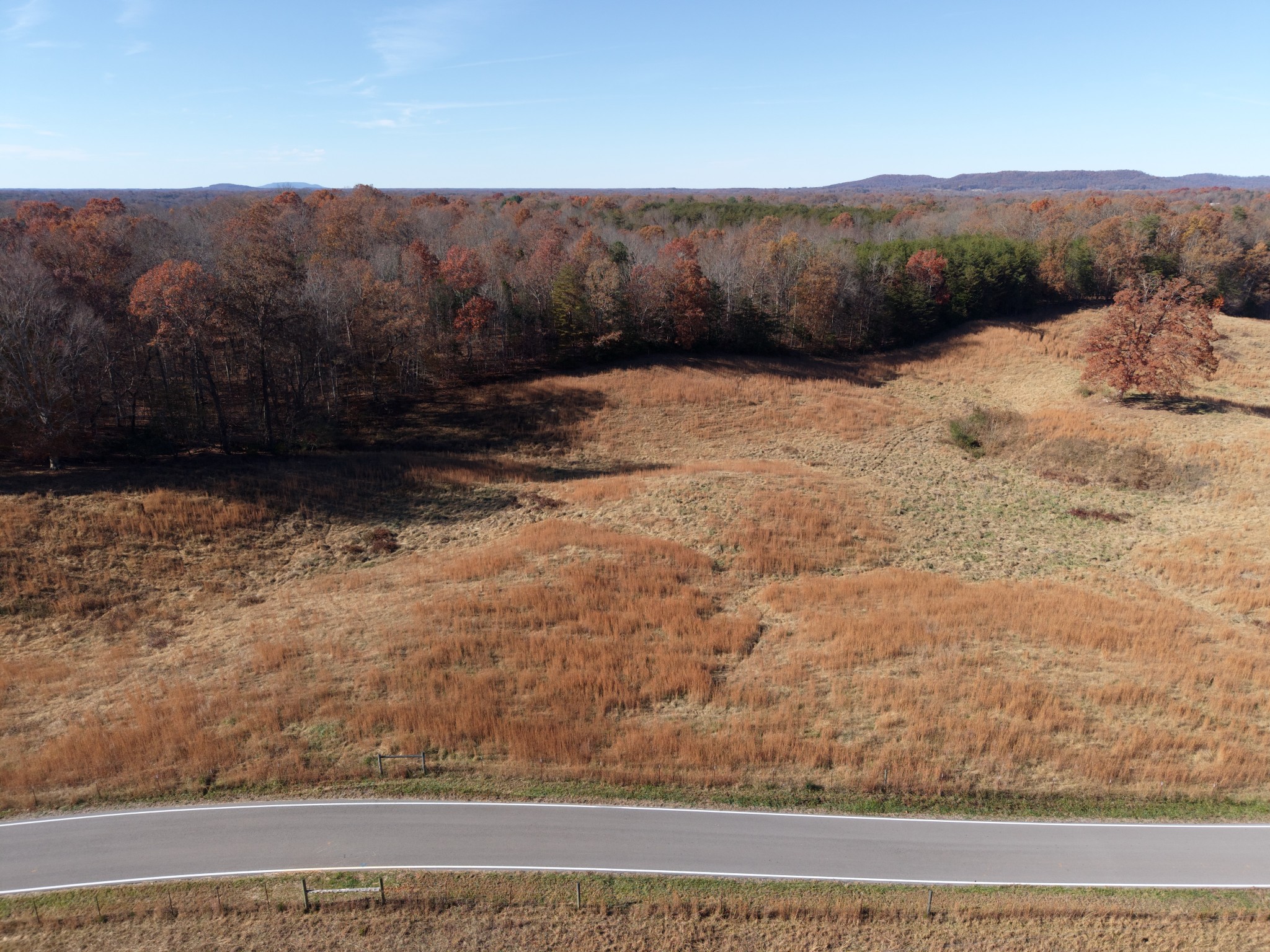 7 West Of Barlow Road Rock Island TN 38581