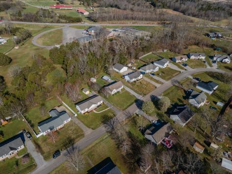 960 Sumerset Circle Lewisburg TN 37091