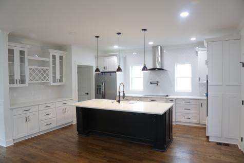 2226A Fox Avenue Nashville TN 37210