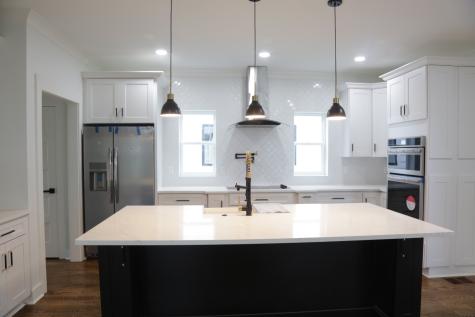 2226A Fox Avenue Nashville TN 37210