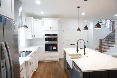 2226A Fox Avenue Nashville TN 37210