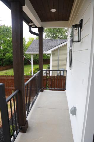 2226A Fox Avenue Nashville TN 37210