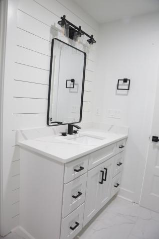 2226A Fox Avenue Nashville TN 37210