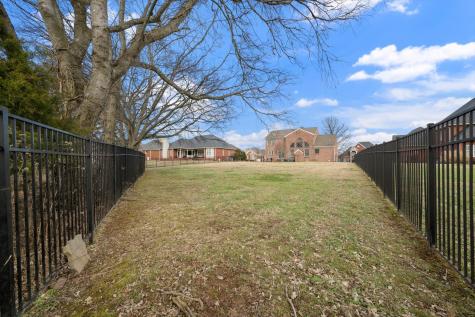 508 Five Oaks Boulevard Lebanon TN 37087