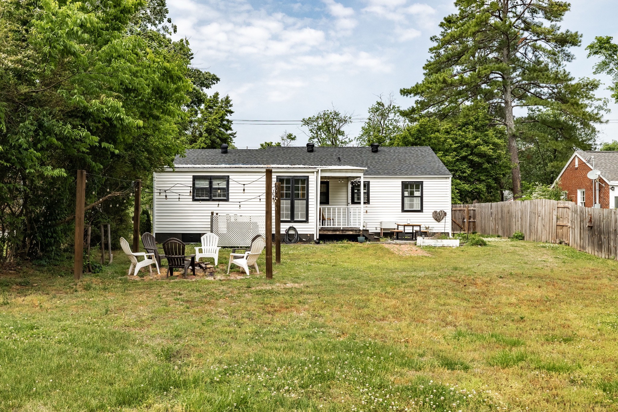 2843 Colonial Circle Nashville TN 37214