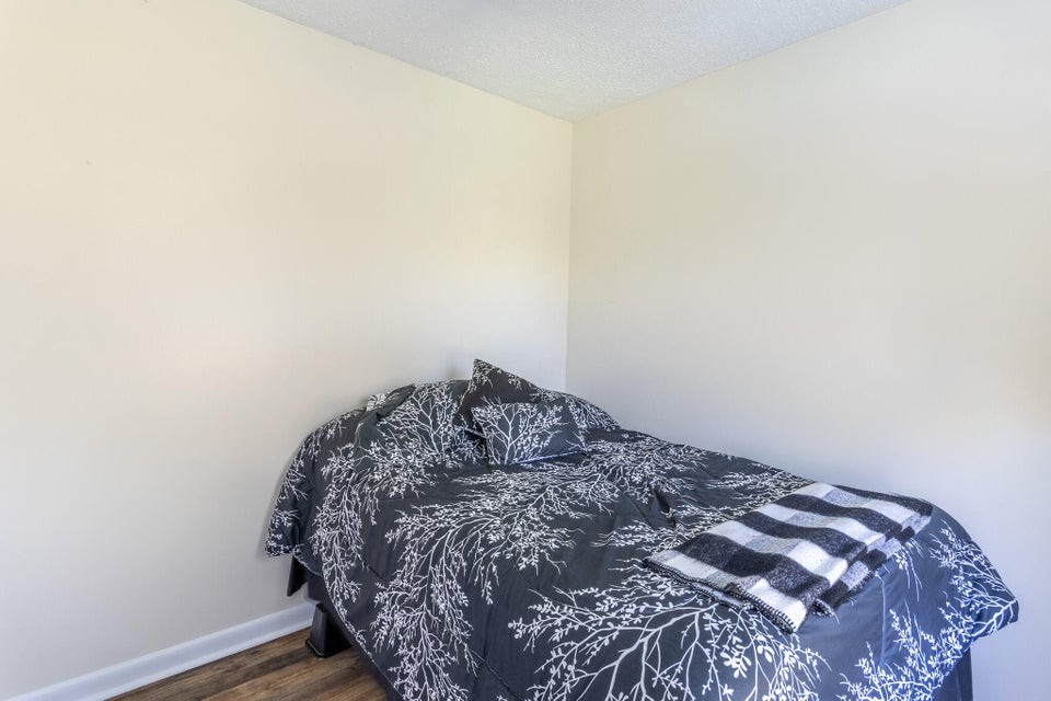 7511 Upper East Valley Road Pikeville TN 37367