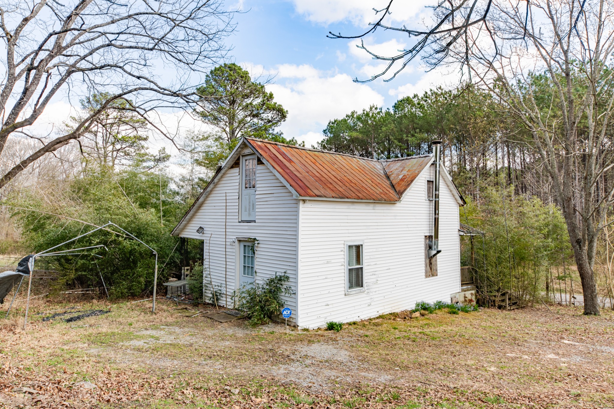 489 Old Jackson Highway Loretto TN 38469