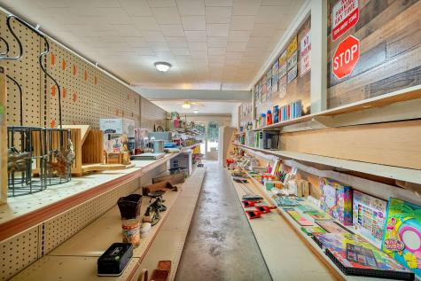 1205 Main Street Altamont TN 37301