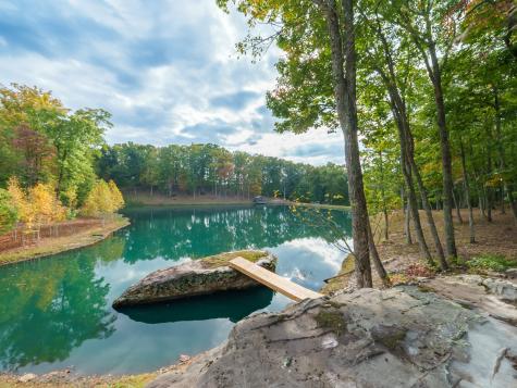 303 N Lake Drive Altamont TN 37301