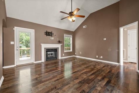 1652 Broad Circle Clarksville TN 37042