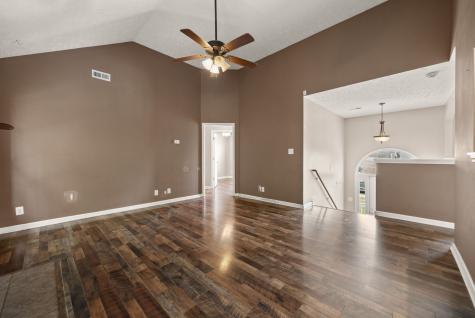 1652 Broad Circle Clarksville TN 37042
