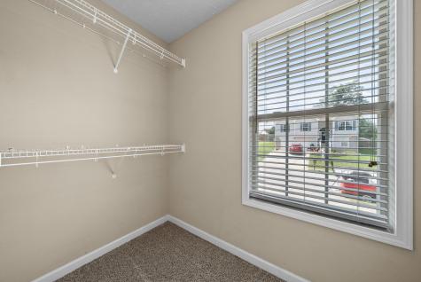 1652 Broad Circle Clarksville TN 37042
