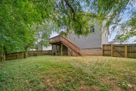 1652 Broad Circle Clarksville TN 37042