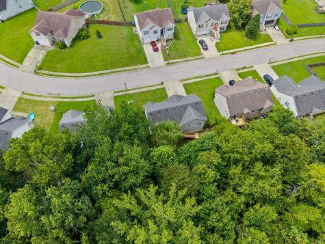 1652 Broad Circle Clarksville TN 37042