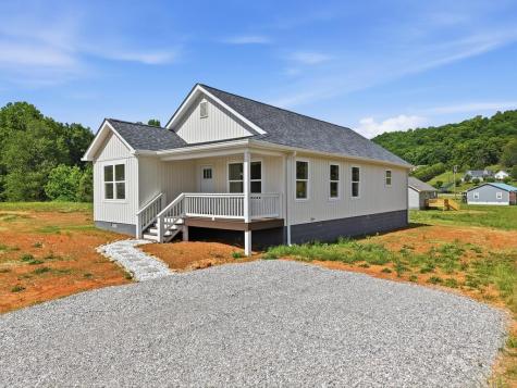 892 Old Cookeville Road Sparta TN 38583