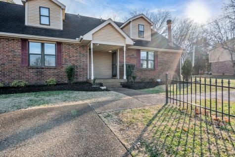 1148 N Graycroft Avenue N Madison TN 37115