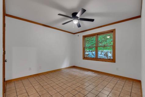 4074 Cantebury Drive Culleoka TN 38451