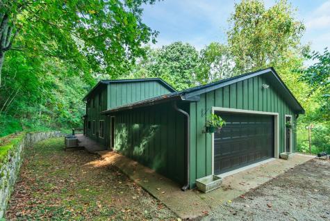 4074 Cantebury Drive Culleoka TN 38451