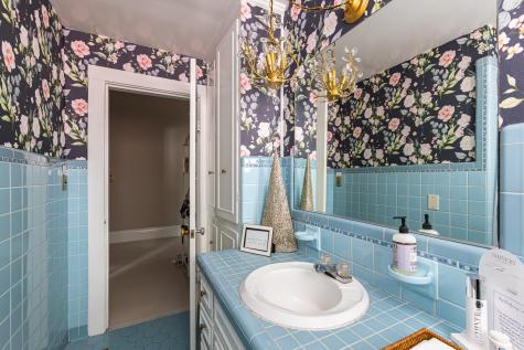 808 Walker Street Columbia TN 38401