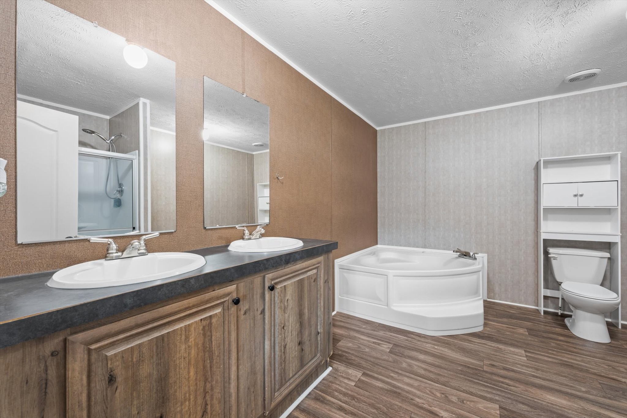 5562 Highway 230 Lyles TN 37098