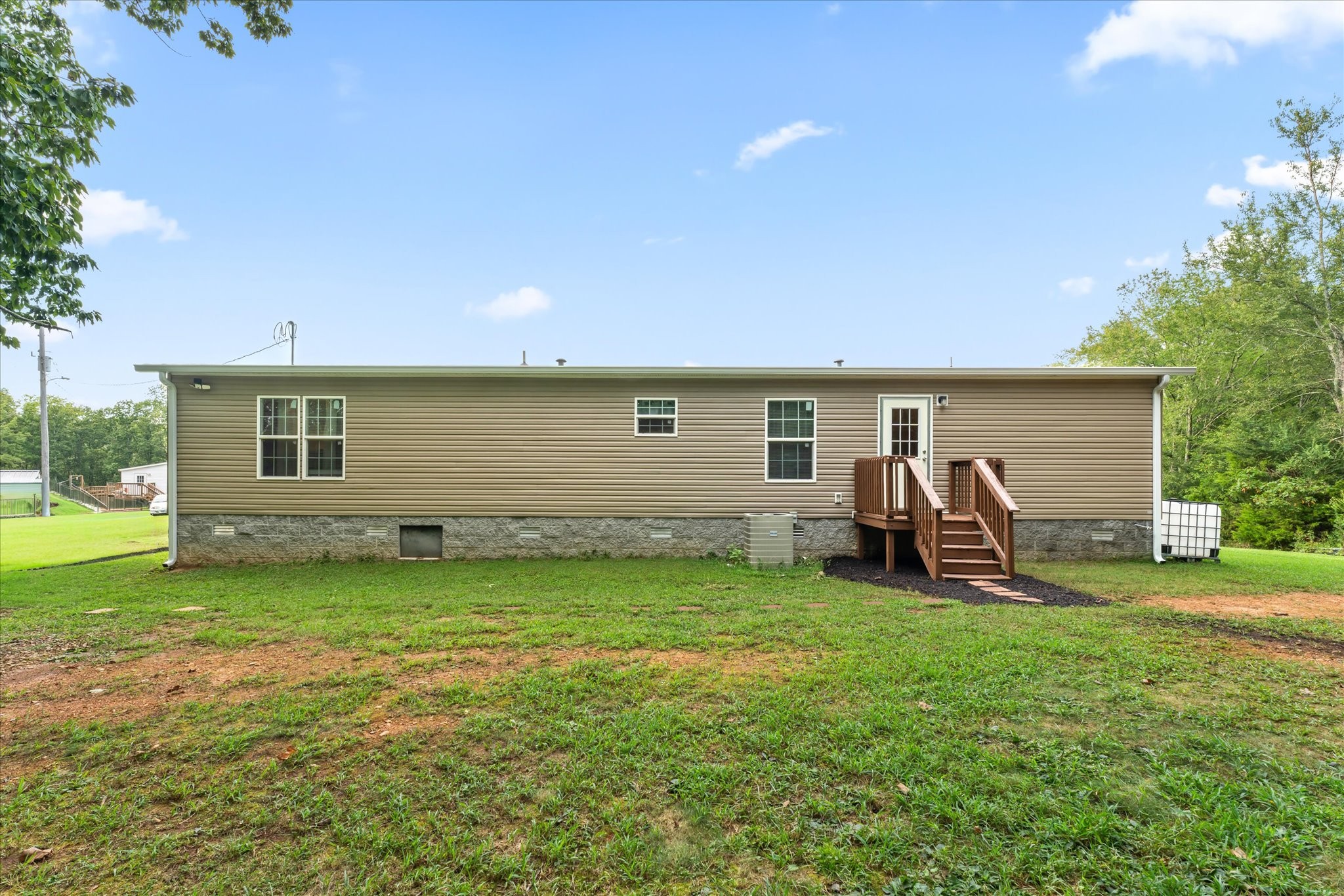 5562 Highway 230 Lyles TN 37098