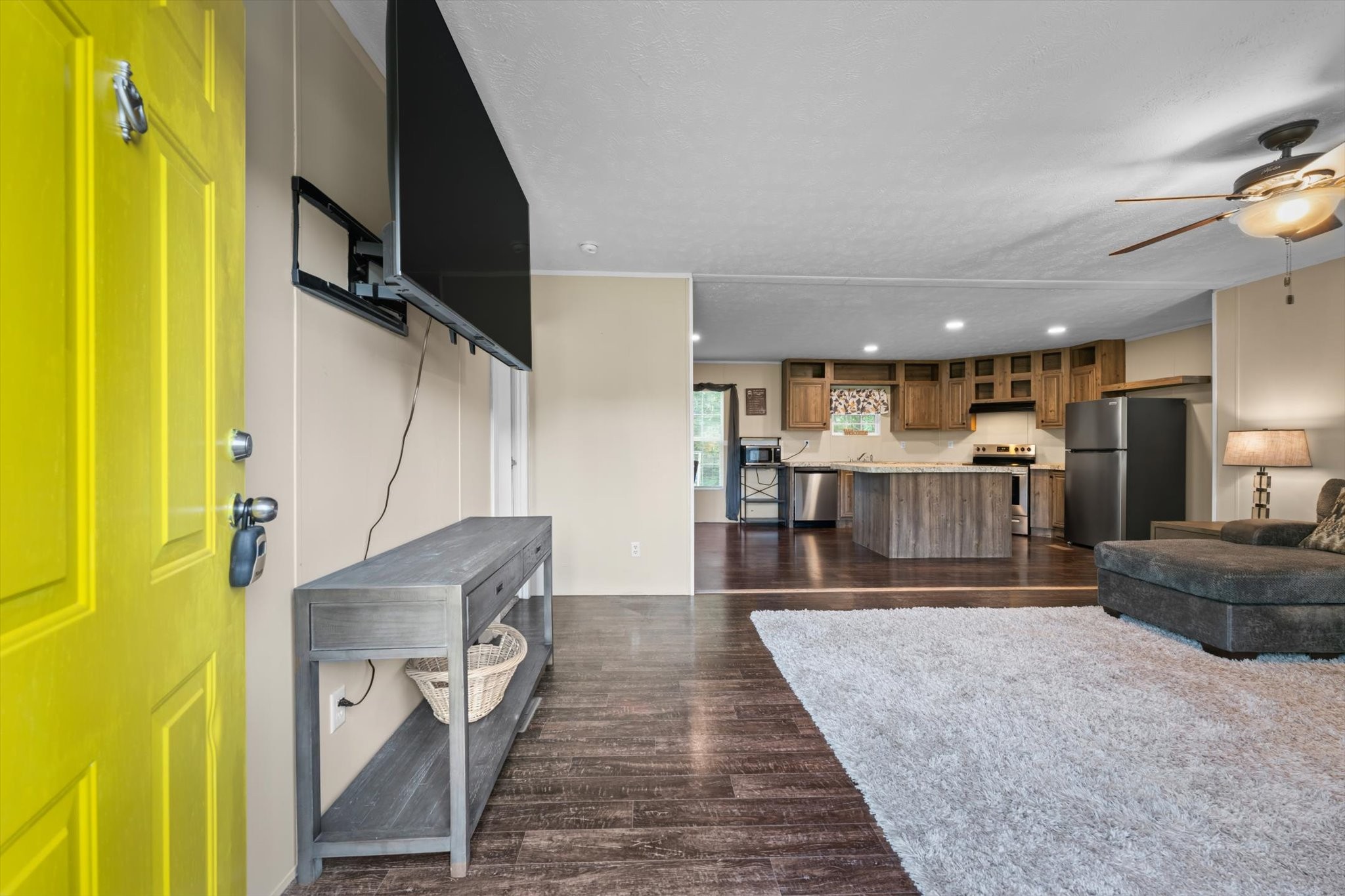 5562 Highway 230 Lyles TN 37098