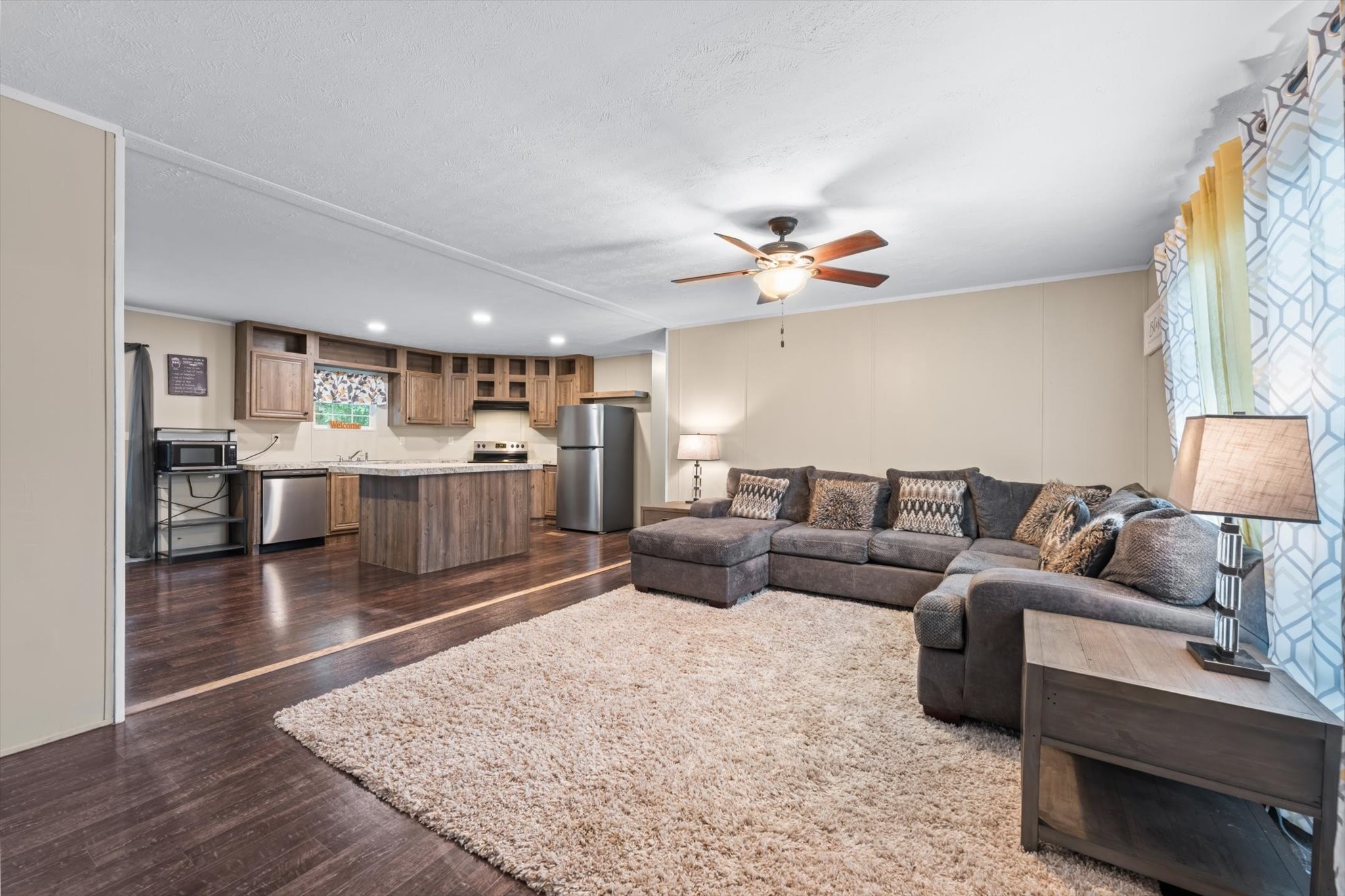 5562 Highway 230 Lyles TN 37098