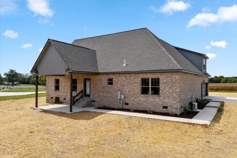 26 New Horizon Circle Ethridge TN 38456