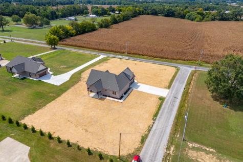 26 New Horizon Circle Ethridge TN 38456