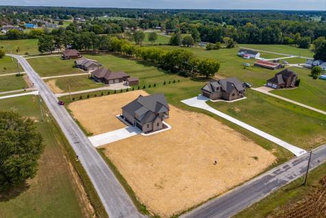 26 New Horizon Circle Ethridge TN 38456