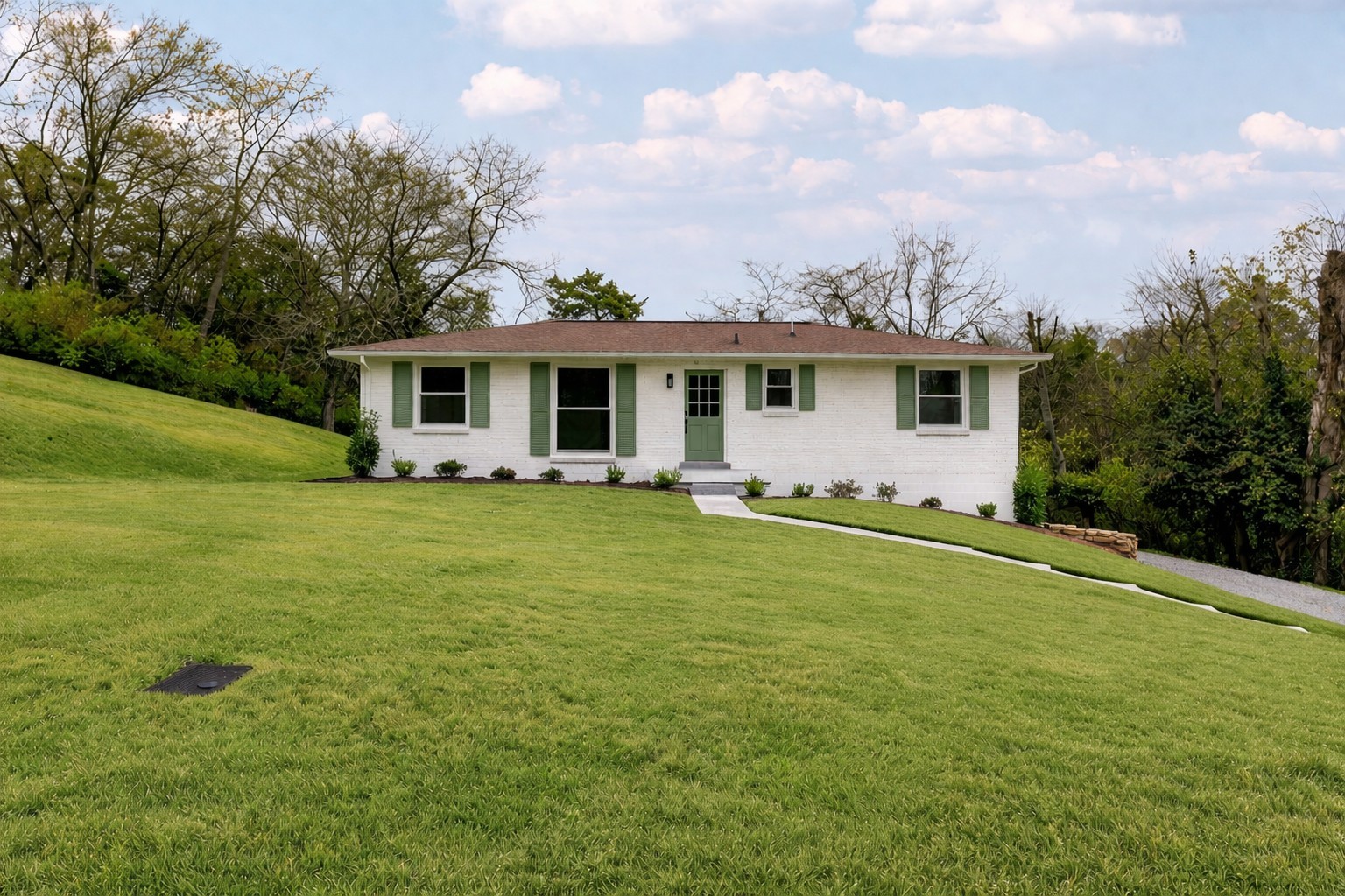 2511 Woodberry Drive Nashville TN 37214