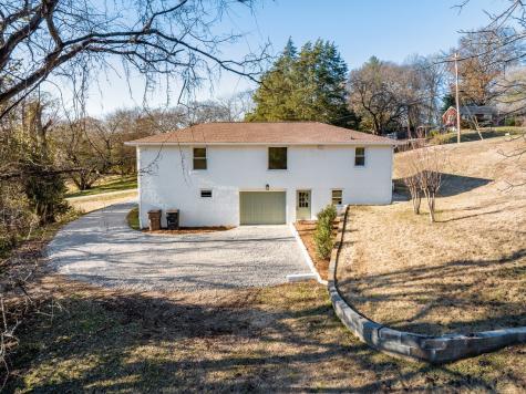 2511 Woodberry Drive Nashville TN 37214