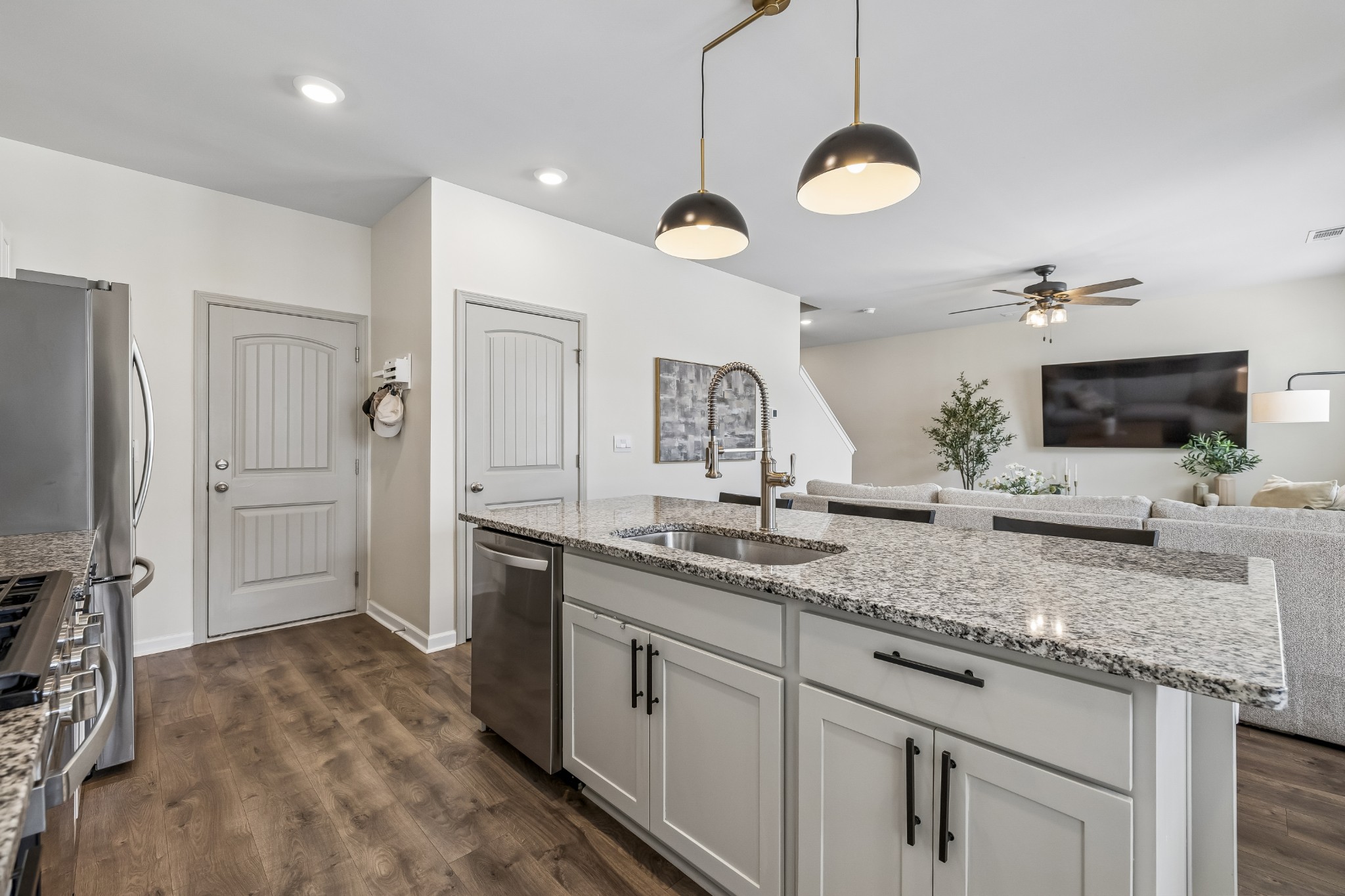 6022 Christeene Court White House TN 37188