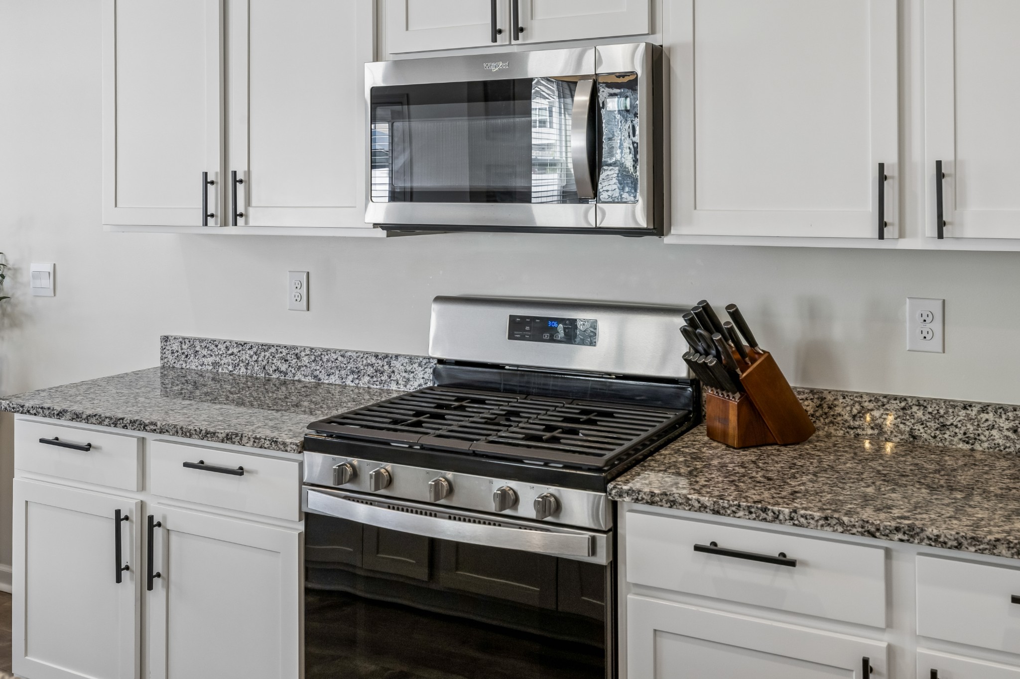 6022 Christeene Court White House TN 37188