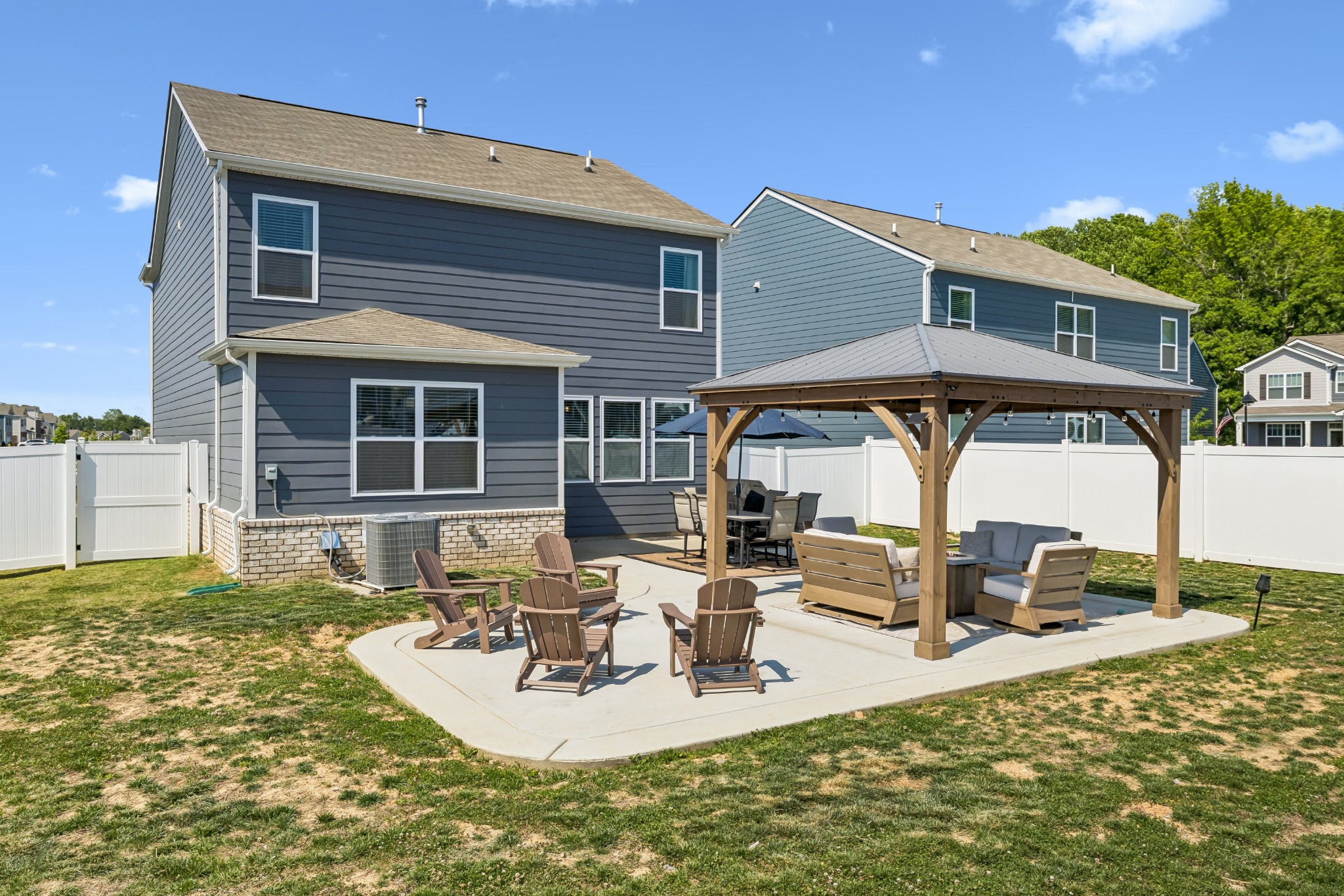 6022 Christeene Court White House TN 37188