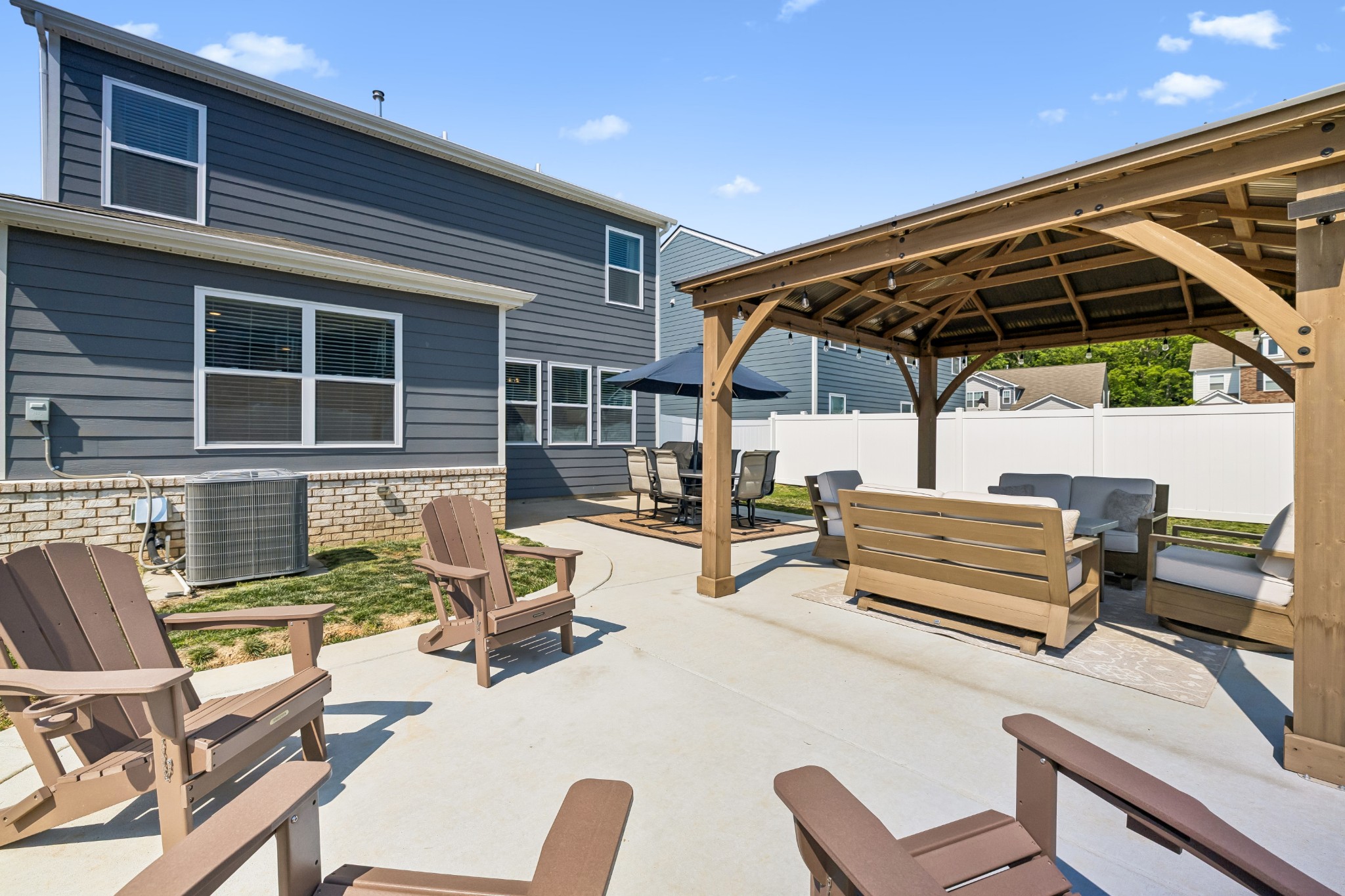 6022 Christeene Court White House TN 37188
