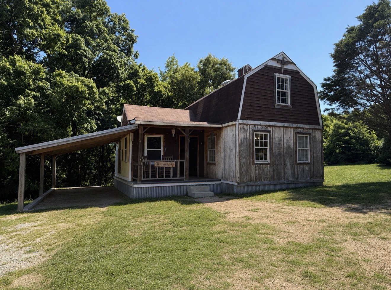 374 State Line Road Loretto TN 38469