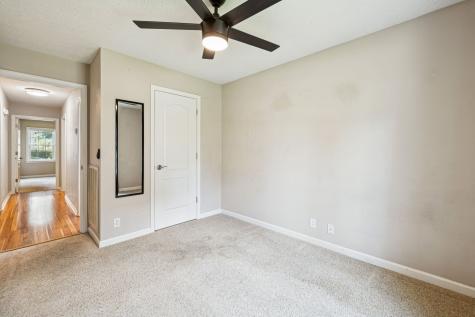 1008 Ash Circle La Vergne TN 37086