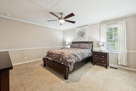 1008 Ash Circle La Vergne TN 37086