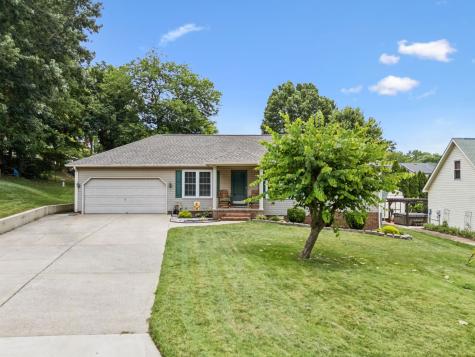 1008 Ash Circle La Vergne TN 37086