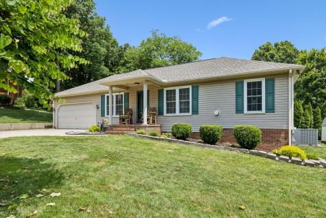 1008 Ash Circle La Vergne TN 37086