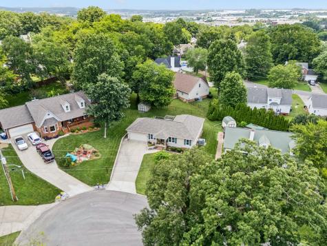 1008 Ash Circle La Vergne TN 37086
