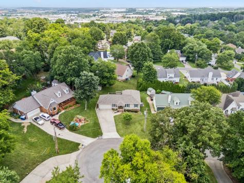 1008 Ash Circle La Vergne TN 37086