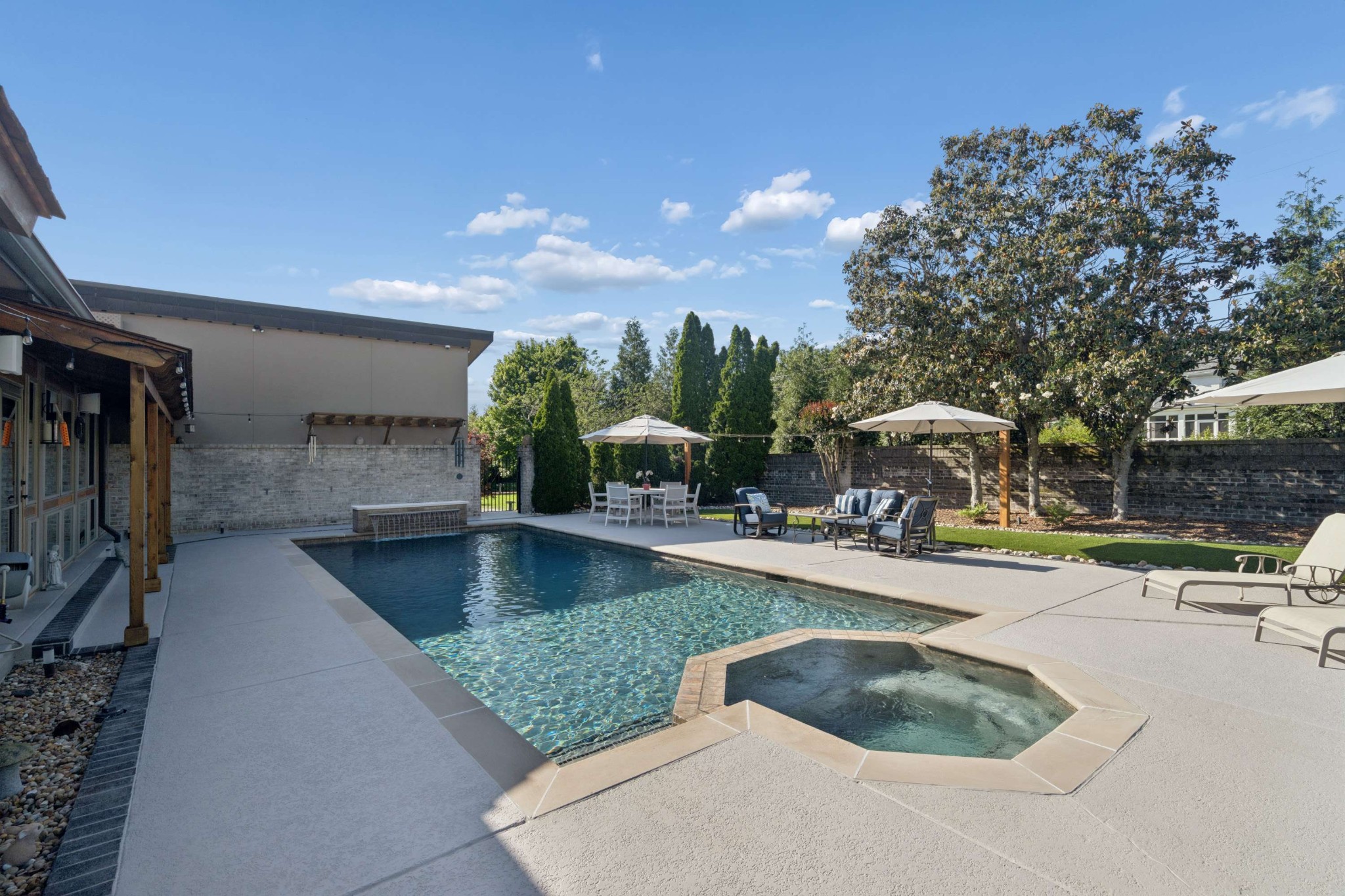 2600 Tyne Boulevard Nashville TN 37215