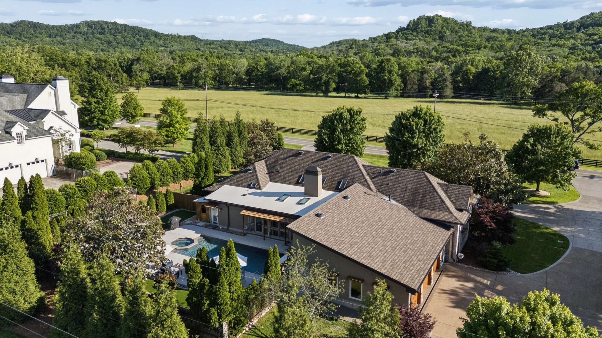 2600 Tyne Boulevard Nashville TN 37215
