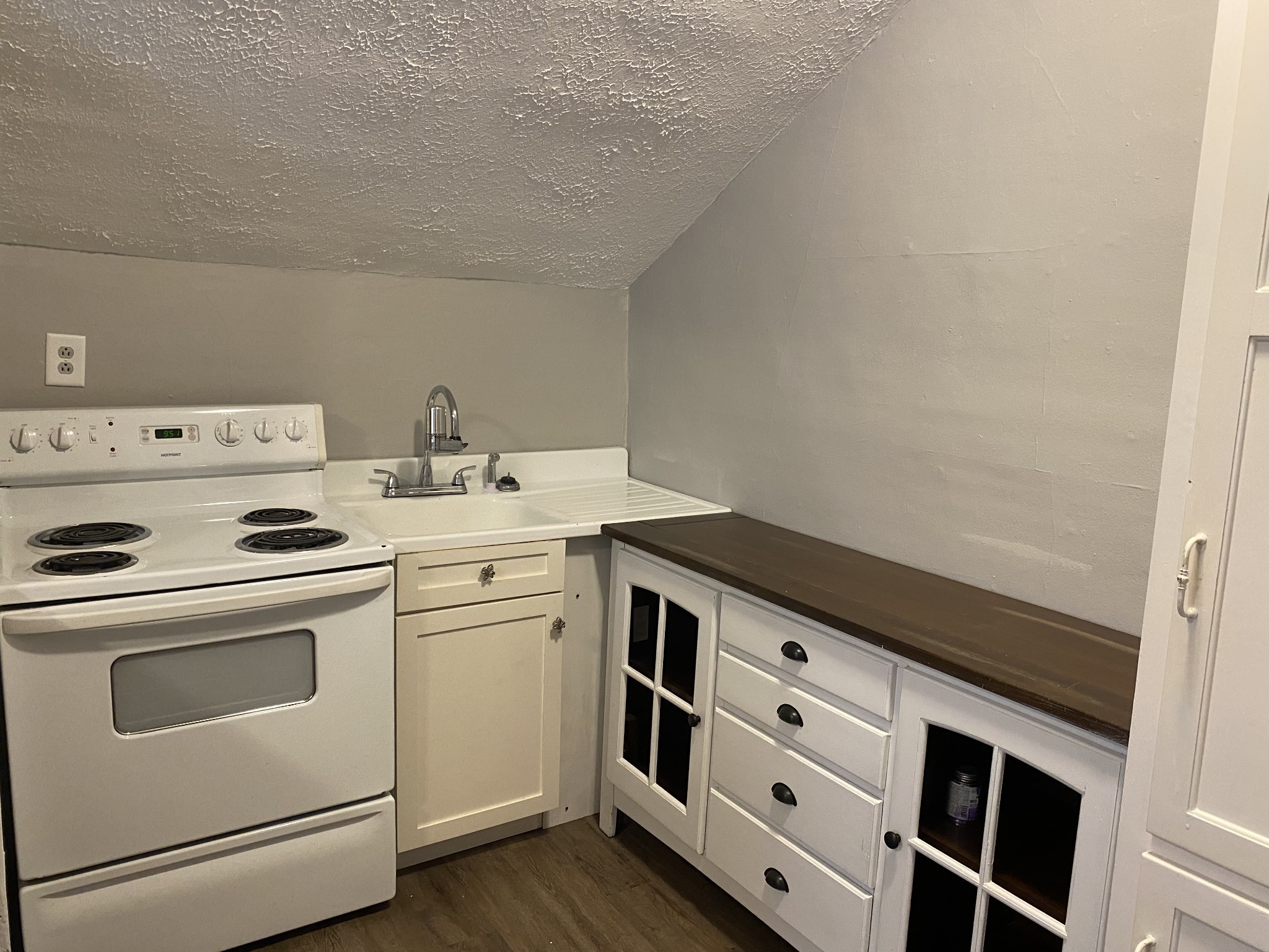 443 Greenwood Avenue Clarksville TN 37040